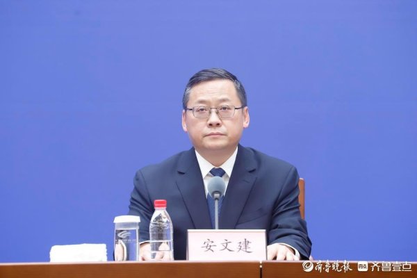 线上炒股配资之家 山东上半年大模型产业实现业务收入33.7亿元，同比增长216.27%